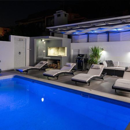 Villa Palladium Makarska Exterior photo
