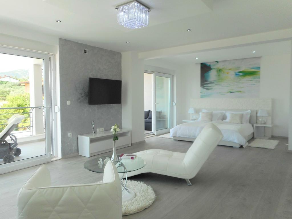 Villa Palladium Makarska Exterior photo
